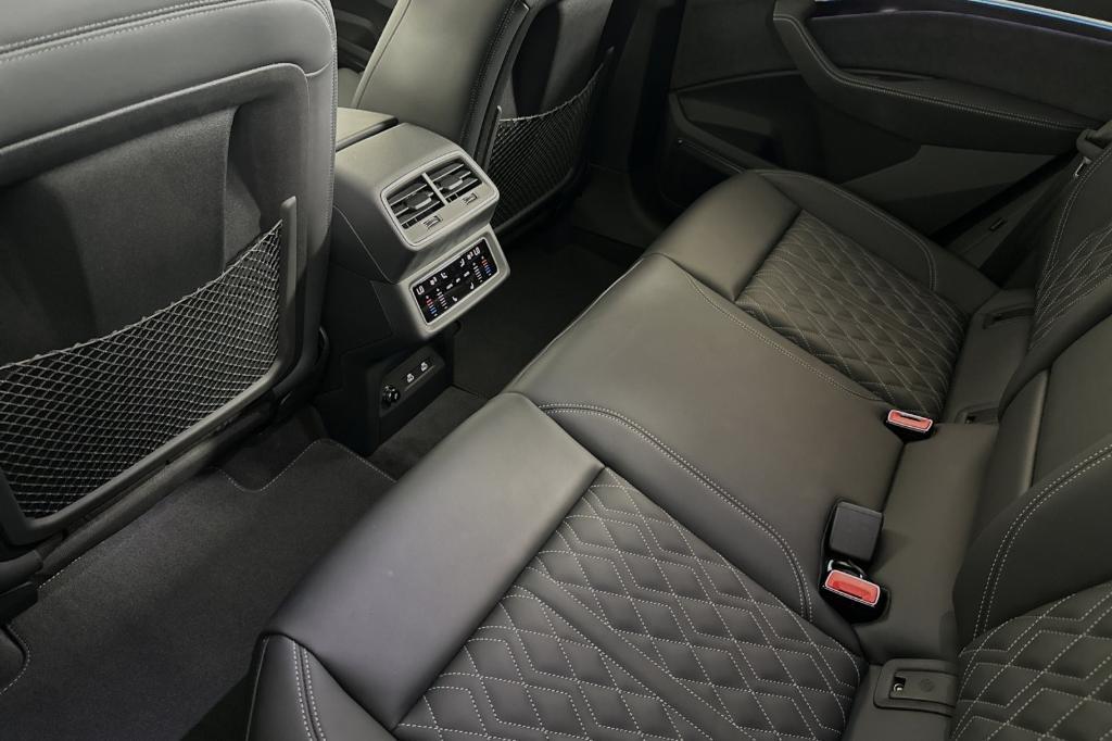 new 2024 Audi SQ8 e-tron car, priced at $98,785