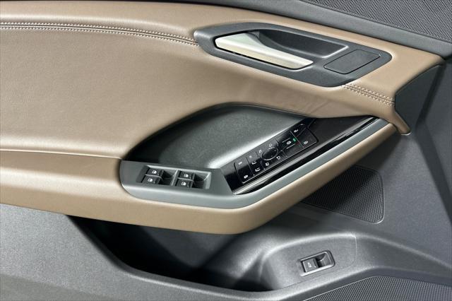 new 2025 Audi Q6 e-tron car, priced at $71,660