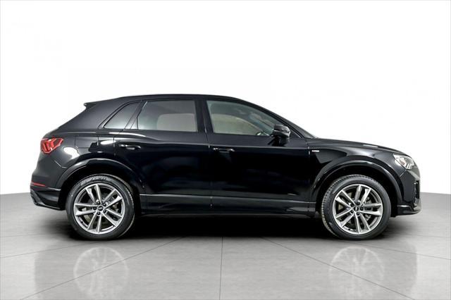 new 2025 Audi Q3 car, priced at $45,785