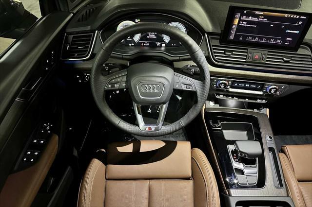 new 2025 Audi Q5 car, priced at $69,160