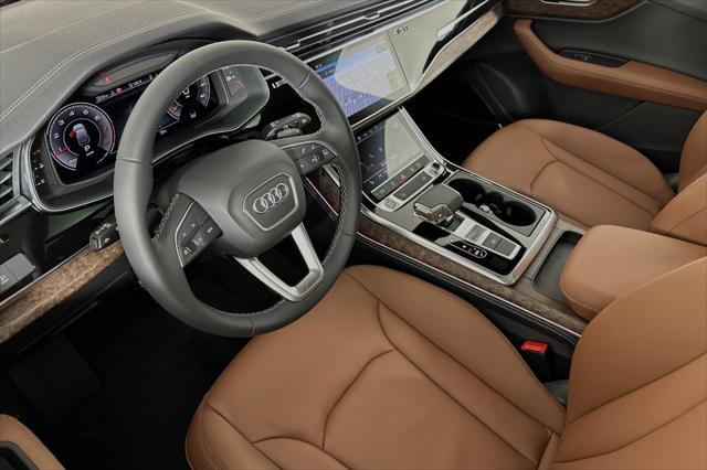 new 2025 Audi Q7 car, priced at $68,170