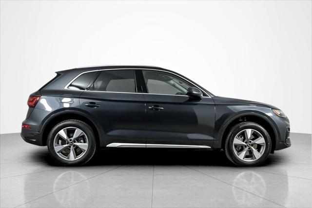 new 2025 Audi Q5 car, priced at $54,560