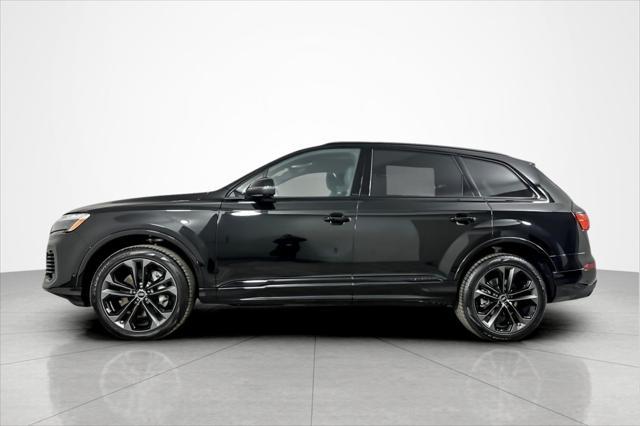 new 2025 Audi Q7 car, priced at $77,460