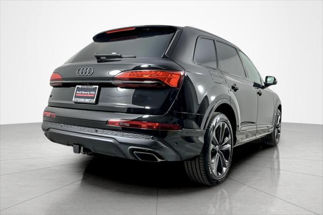 new 2025 Audi Q7 car, priced at $77,460