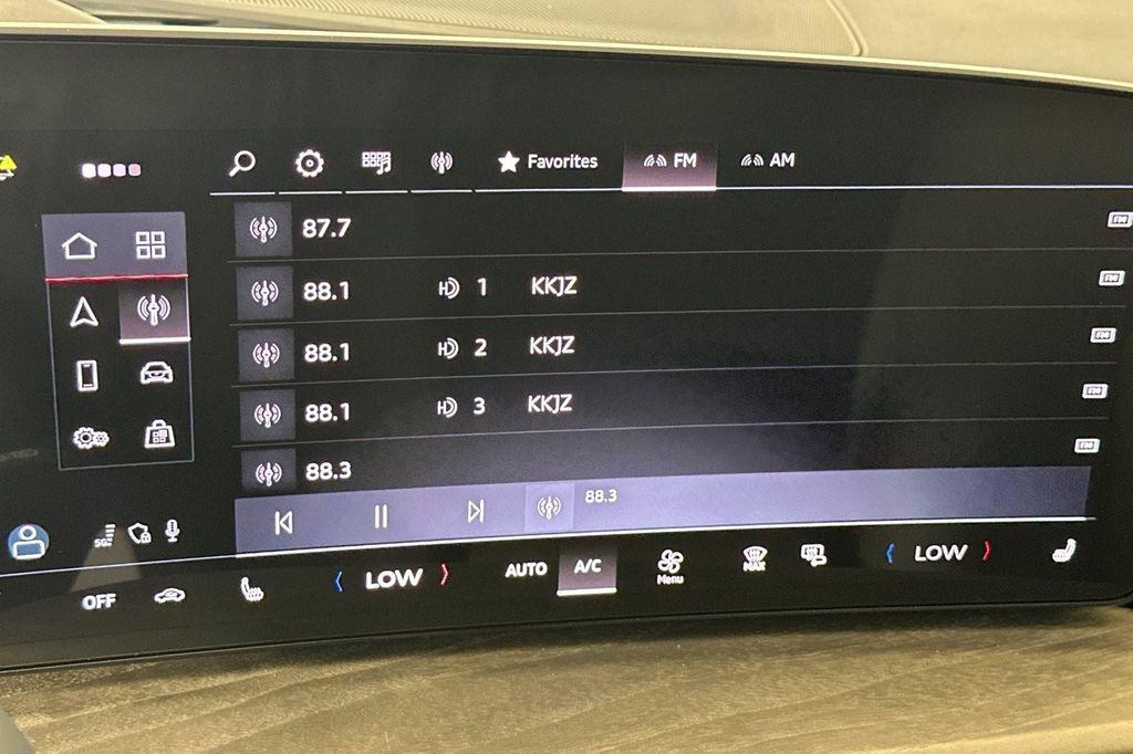 new 2025 Audi Q5 car, priced at $56,825