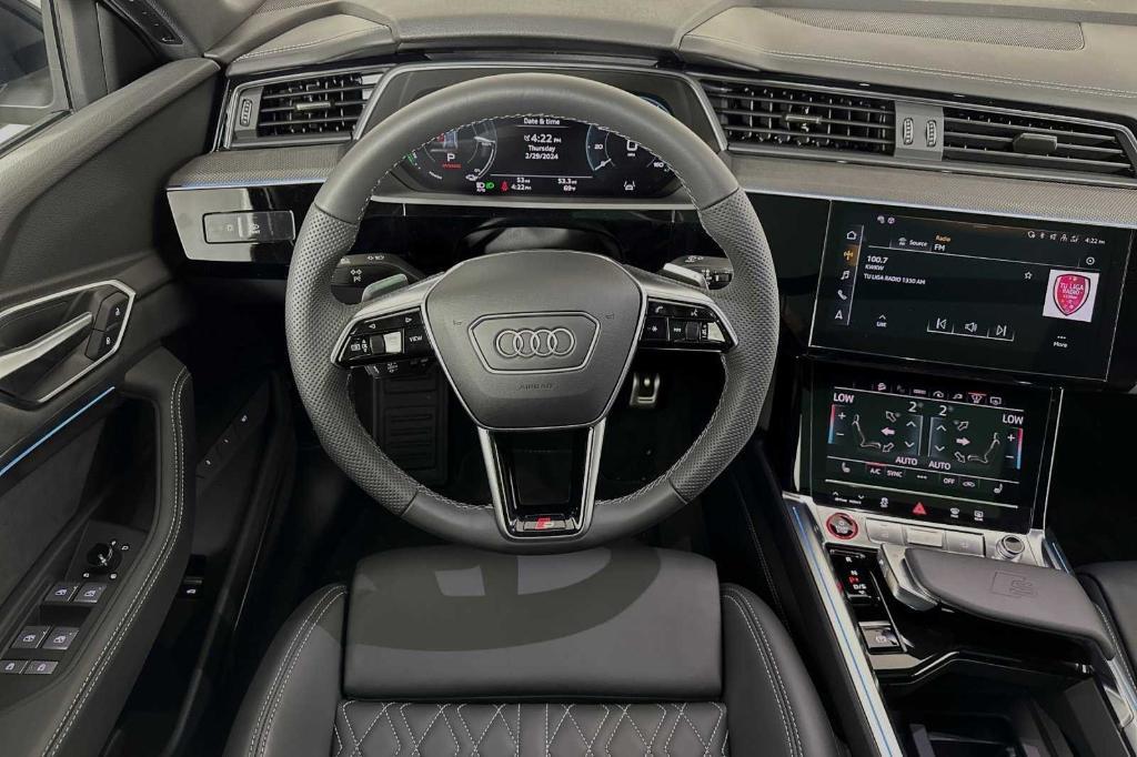 new 2024 Audi SQ8 e-tron car, priced at $98,185
