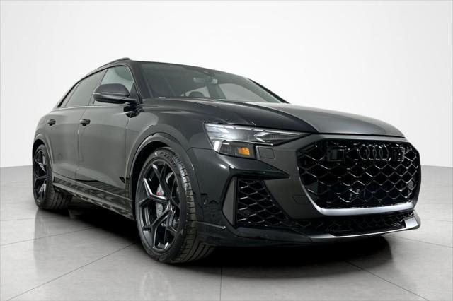 new 2025 Audi RS Q8 car, priced at $150,390