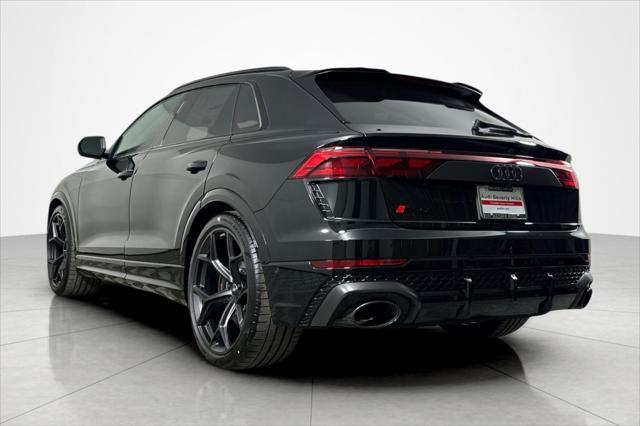 new 2025 Audi RS Q8 car, priced at $150,390