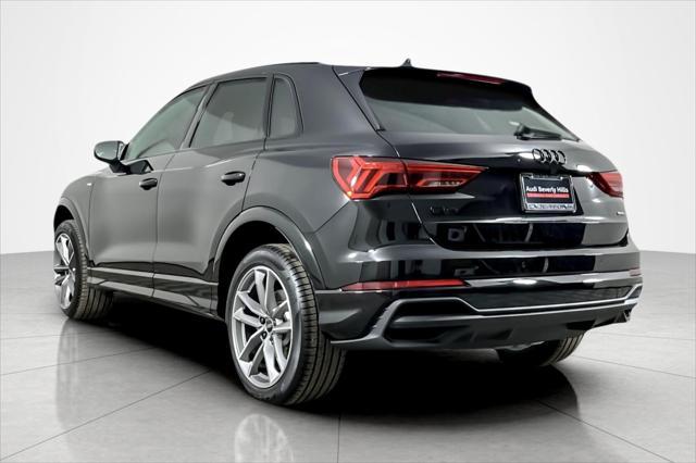 new 2025 Audi Q3 car, priced at $45,785