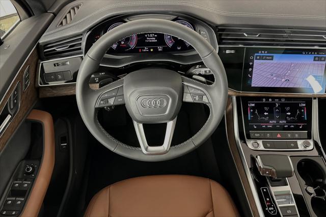 new 2025 Audi Q7 car, priced at $69,670