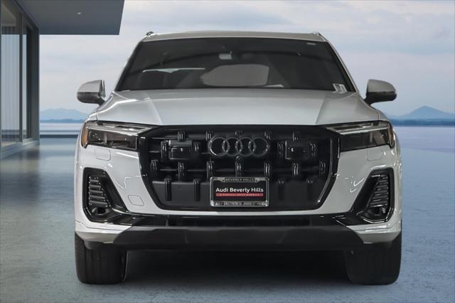 new 2025 Audi Q7 car, priced at $69,920