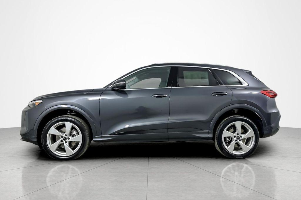 new 2025 Audi Q5 car, priced at $61,890