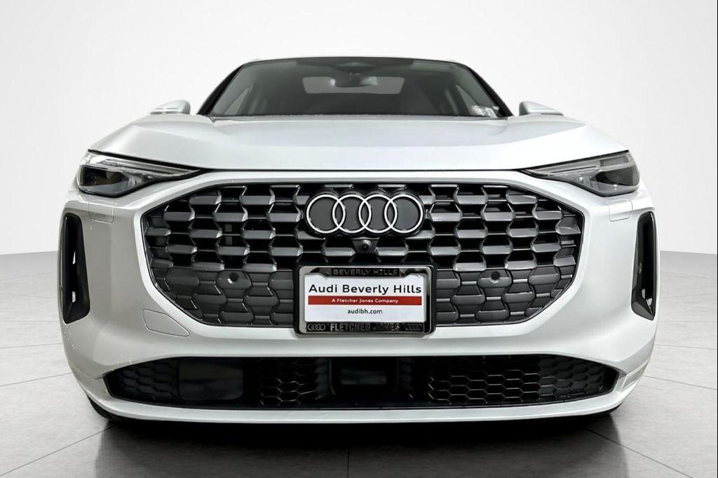 new 2025 Audi Q5 car, priced at $61,890