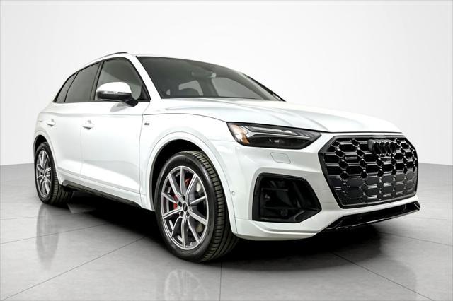 new 2024 Audi Q5 car, priced at $74,475