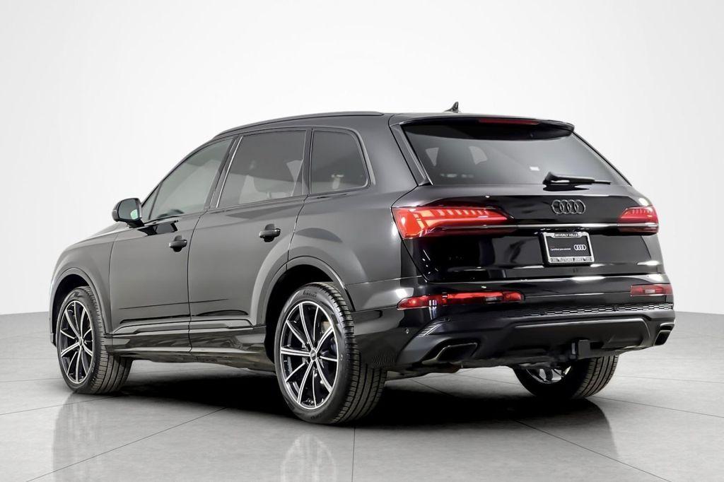 used 2025 Audi Q7 car, priced at $62,554