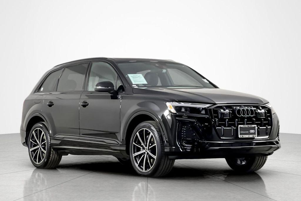 used 2025 Audi Q7 car, priced at $62,554