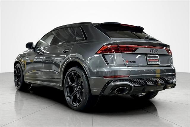 new 2025 Audi RS Q8 car, priced at $150,390