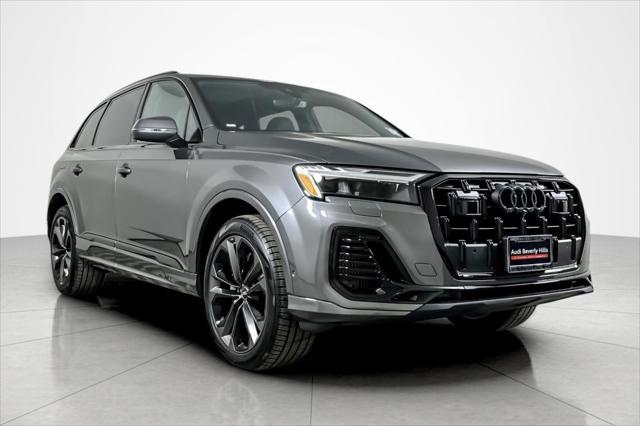 new 2025 Audi Q7 car, priced at $77,460