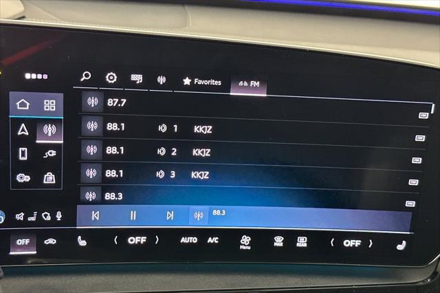 new 2025 Audi Q6 e-tron car, priced at $74,110