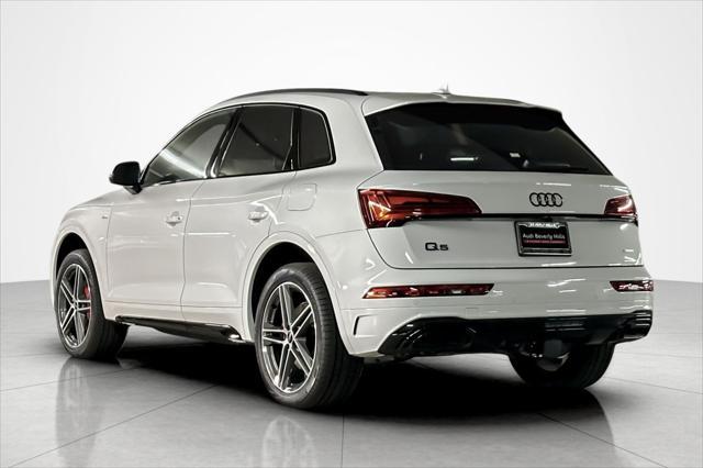 new 2025 Audi Q5 car, priced at $69,160