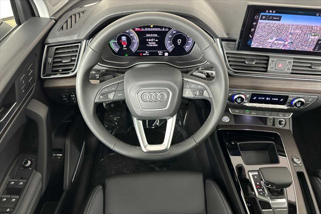 new 2025 Audi Q5 car, priced at $67,385