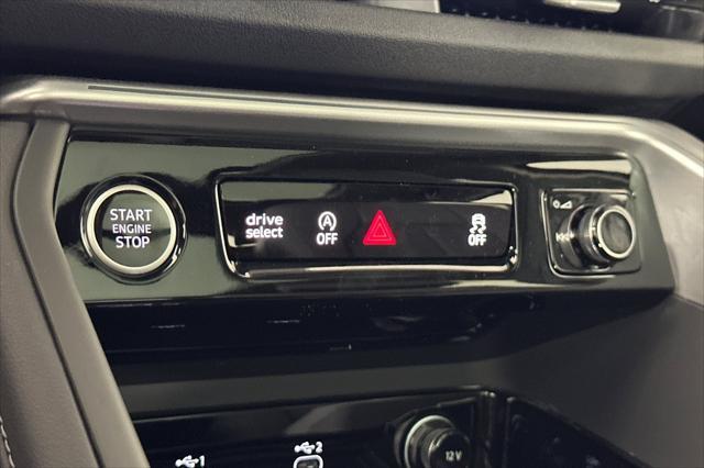 new 2025 Audi Q5 car, priced at $60,290