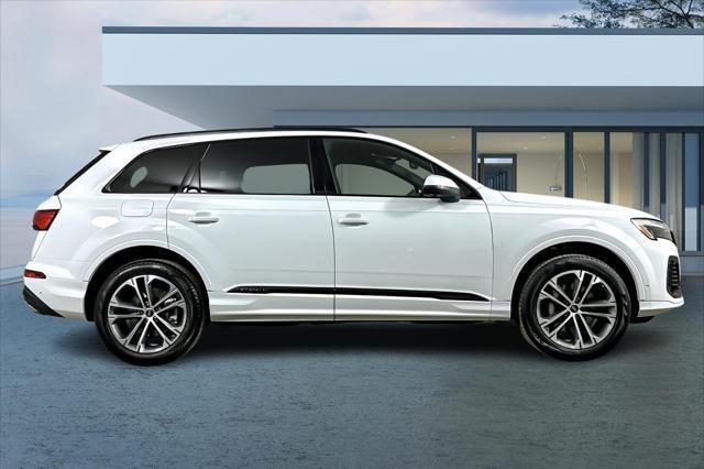 new 2025 Audi Q7 car, priced at $68,820