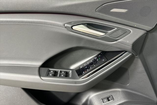 new 2025 Audi Q6 e-tron car, priced at $72,605