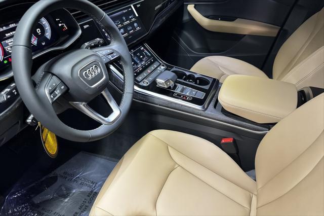 new 2025 Audi Q7 car, priced at $69,670