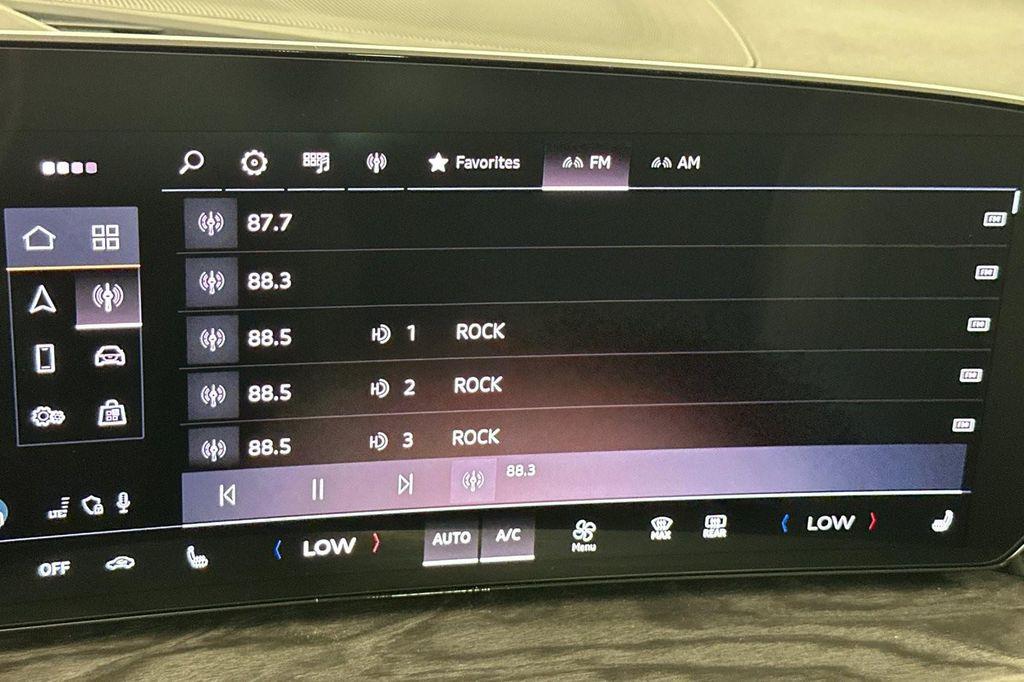 new 2025 Audi Q5 car, priced at $60,290