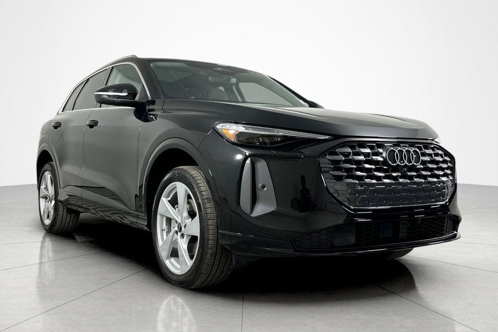 new 2025 Audi Q5 car, priced at $60,290