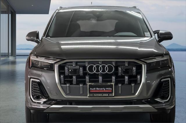 new 2025 Audi Q7 car, priced at $65,370