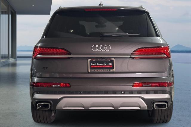 new 2025 Audi Q7 car, priced at $65,370