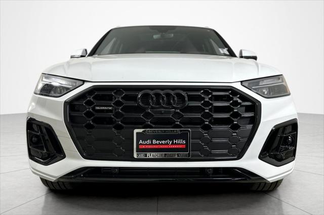 new 2025 Audi Q5 car, priced at $69,160