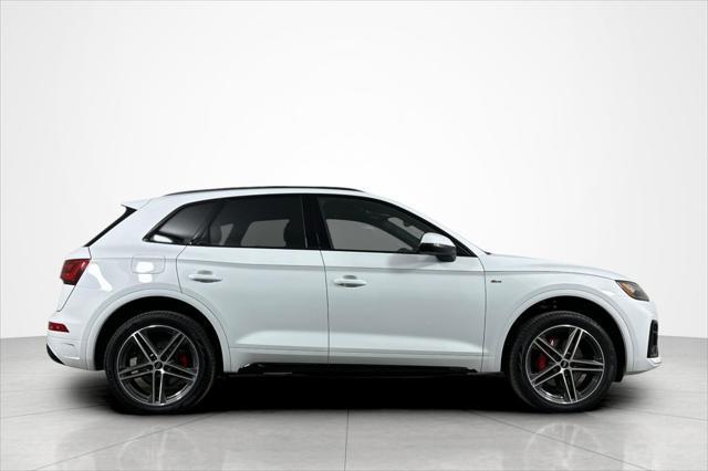 new 2025 Audi Q5 car, priced at $69,160