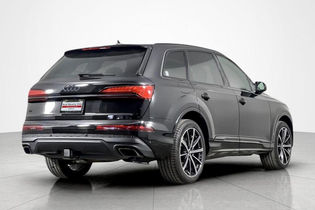 used 2025 Audi Q7 car, priced at $56,454