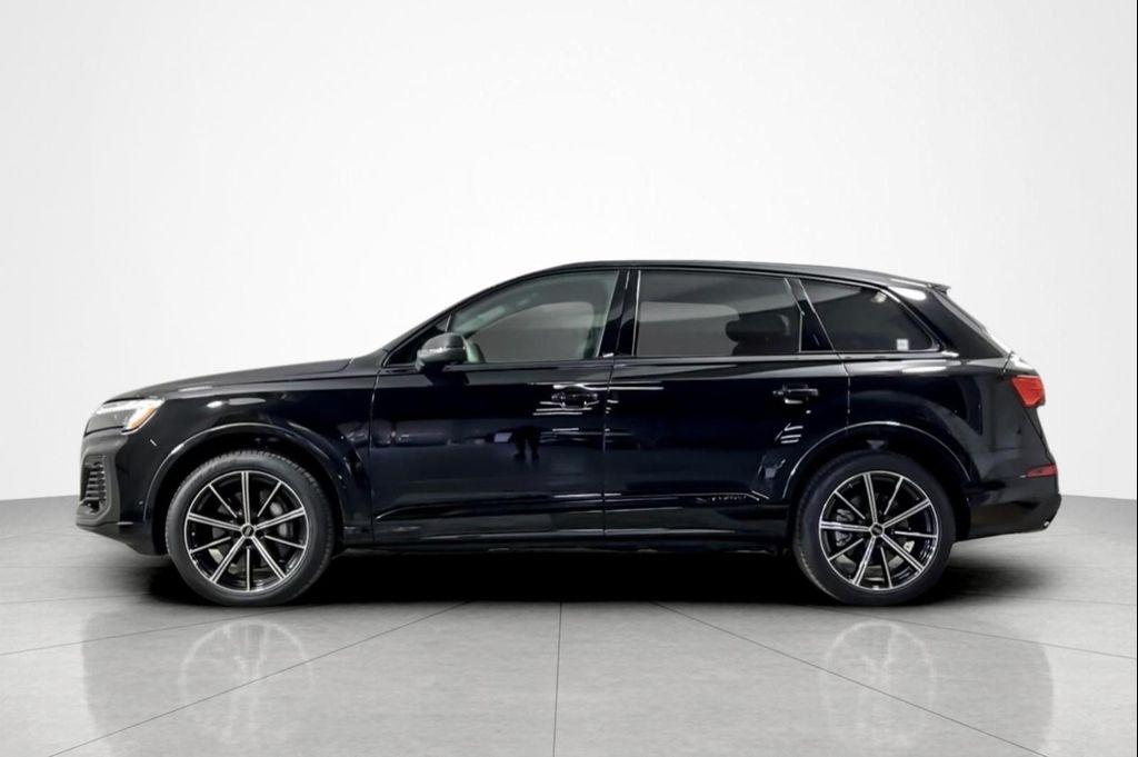 used 2025 Audi Q7 car, priced at $56,454