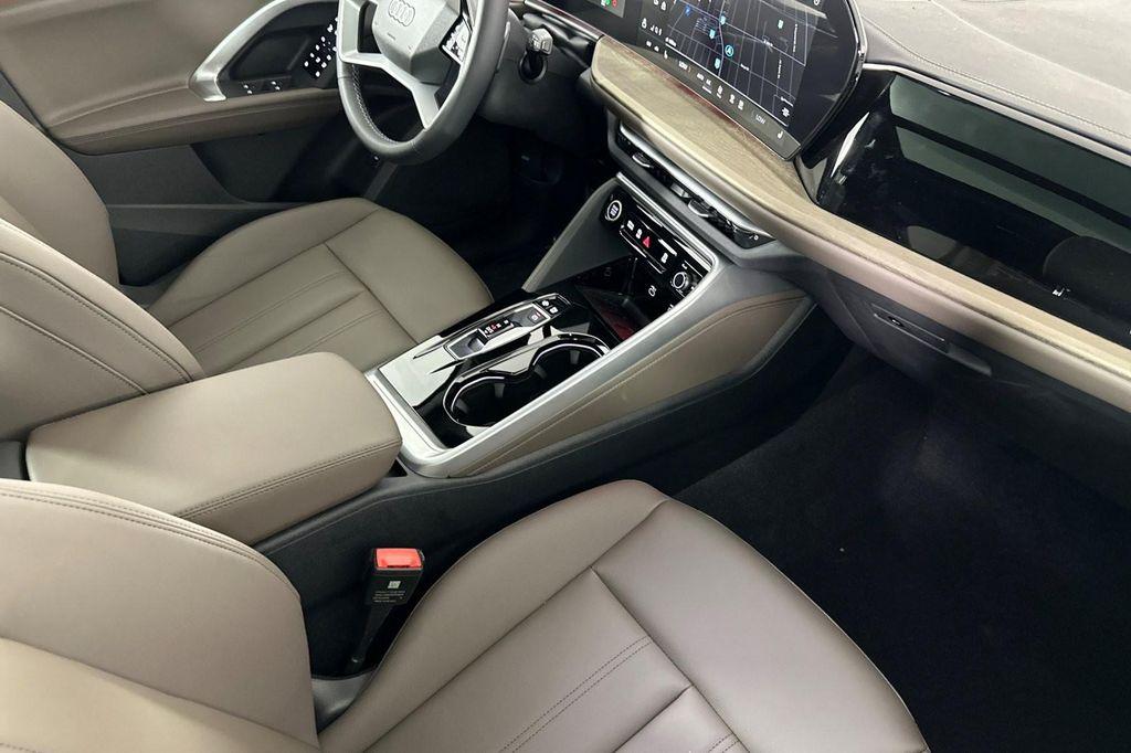 new 2025 Audi Q5 Sportback car, priced at $62,715