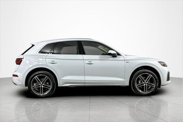 new 2025 Audi Q5 car, priced at $63,795