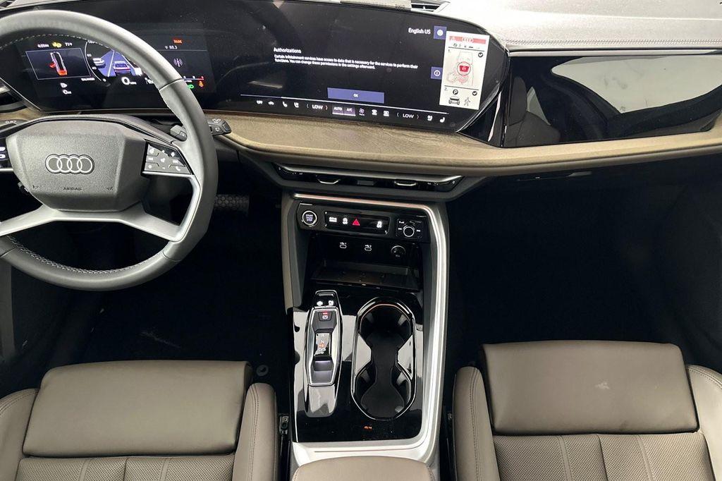 new 2025 Audi Q5 car, priced at $61,150