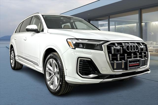 new 2025 Audi Q7 car, priced at $69,425