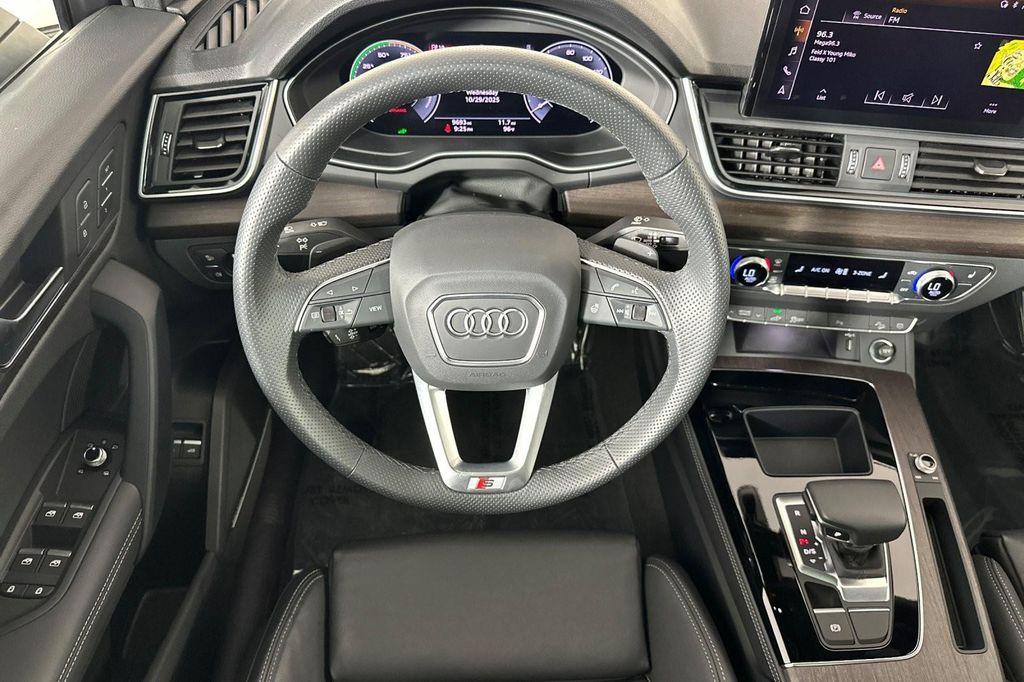 used 2024 Audi Q5 car, priced at $47,993