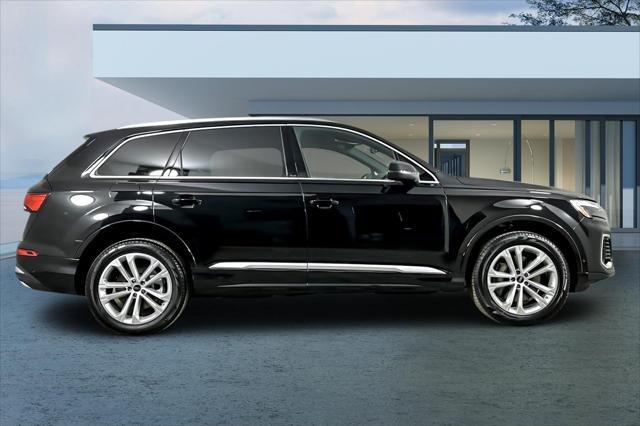 new 2025 Audi Q7 car, priced at $65,750