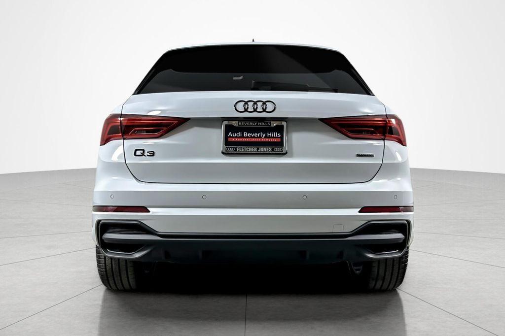 new 2025 Audi Q3 car, priced at $47,065