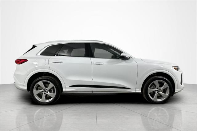 new 2025 Audi Q5 car, priced at $61,150