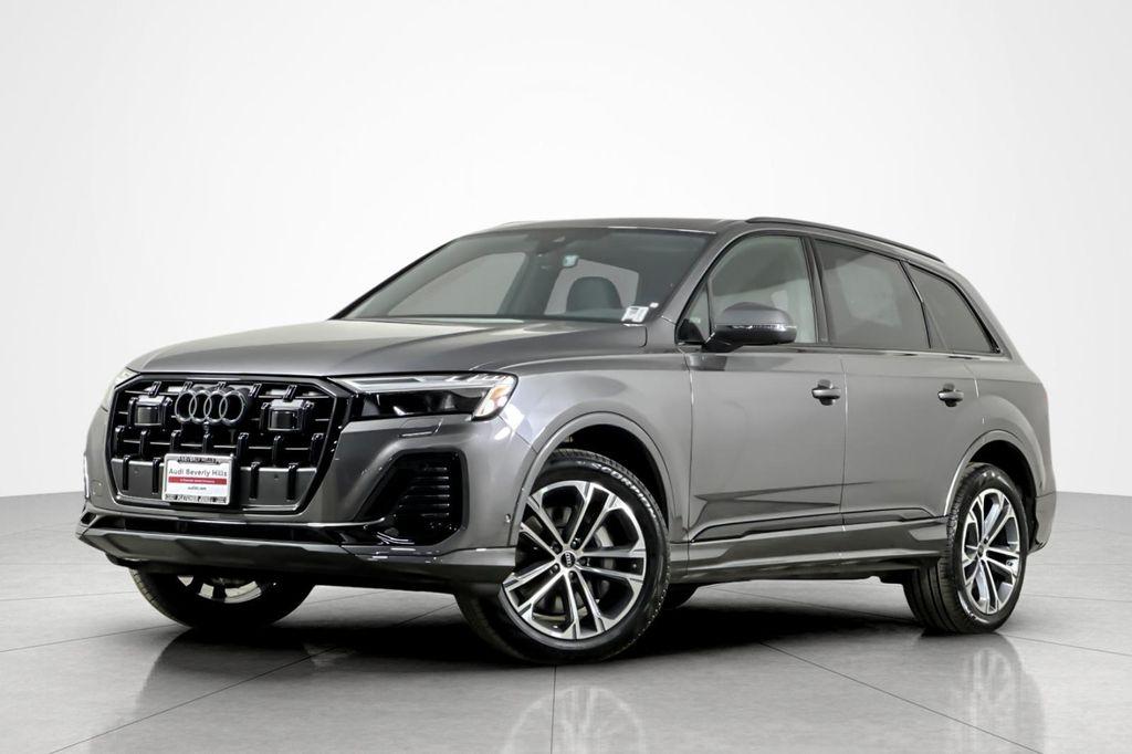 new 2026 Audi Q7 car, priced at $70,470