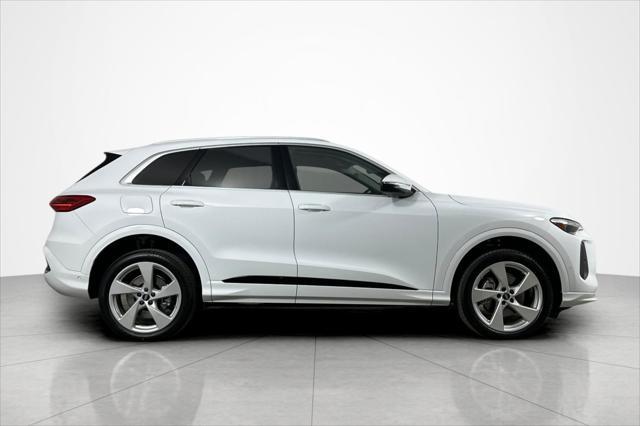 new 2025 Audi Q5 car, priced at $61,240
