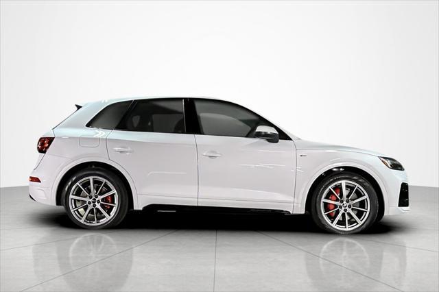 new 2025 Audi Q5 car, priced at $71,160