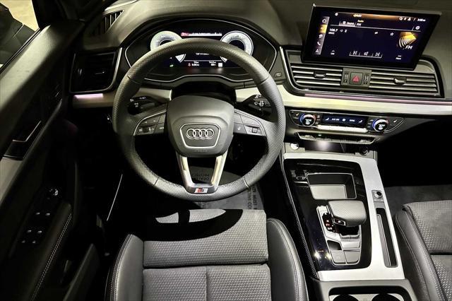 new 2025 Audi Q5 car, priced at $71,160