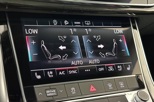 new 2025 Audi Q7 car, priced at $78,860